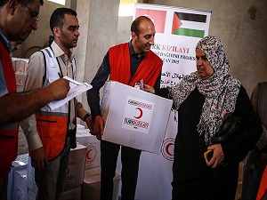 Türk Kızılayı'ndan Gazzeli ailelere yardım
