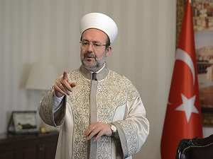 İslam ümmetinin yeniden dirilişi için Rabbimize dua etmeliyiz