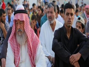 Çadır kentte bayram namazı