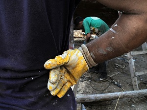İstifaya zorlanan işçiye kıdem ve ihbar tazminatı ödenecek