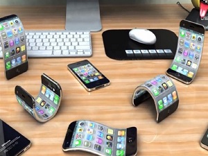 Apple düğmeye bastı: Esnek ekranlı iPhone yolda