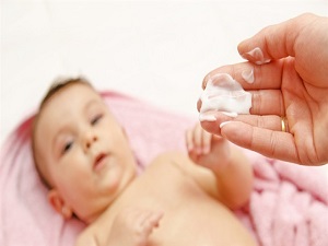 Bebeklere bu kremi sakın sürmeyin