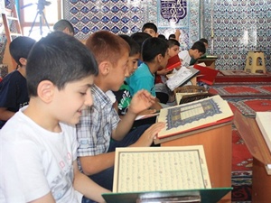 Kur’an kursları hafta sonu da açık