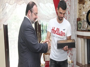 Görmezden Kenan Sofuoğlu’na taziye ziyareti