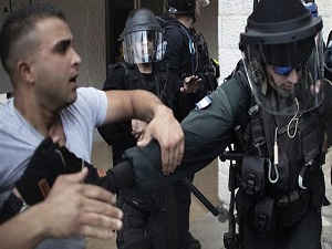 İsrail yedi Filistinliyi 'daha' tutukladı