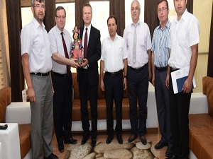 Dinar'da tıbbı ve aromatik bitki ekimi yapılacak