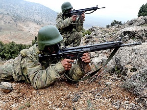 'Gönüllü' askerlik için TSK'ya yoğun talep