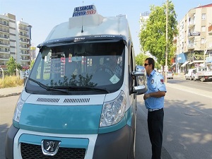 Klimayı açmayan minibüs şoförlerine ceza