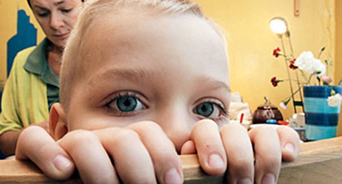 Norveç'te binlerce çocuk bakıcı aile için sıra bekliyor