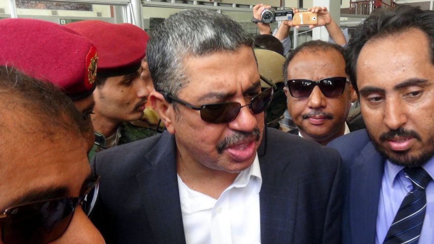 Yemen Başbakanı Aden'e geri döndü