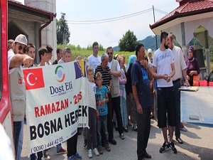 Dost Eli Ramazan'da da hayır yolunda çalıştı