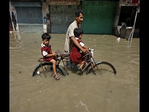 Sel felaketi Asya'yı vurdu