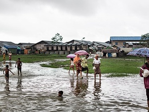 Arakanlı Müslümanlar sel mağduru
