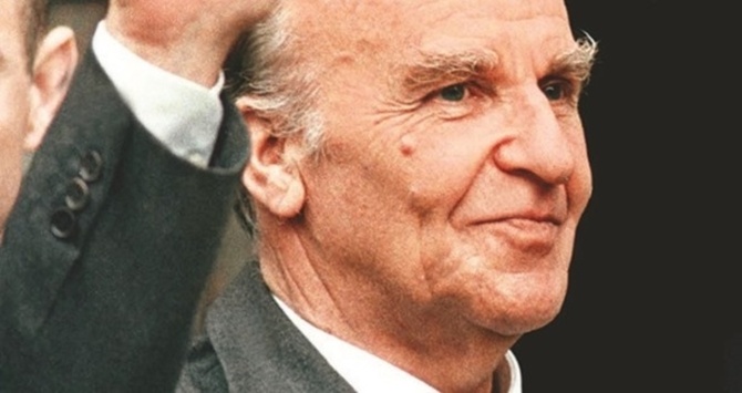 'Bilge Kral' kabri başında anıldı