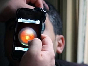 Göz hastalarına mobil cihazlarla uzaktan destek