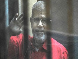 Mursi: Cezaevindeki yemekler güvenli değil