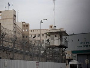 İsrail'de 180 Filistinli tutuklu açlık grevinde