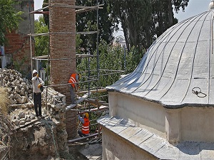 Tarihi camiye koruma kalkanı