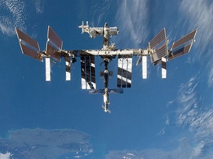 Uzay istasyonunda 'tarihi' yemek