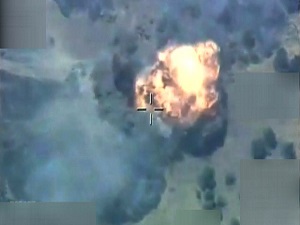 Hakkari'de 17 hedef vuruldu