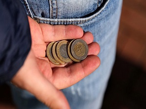 Bozuk paralar hayır kurumlarına ulaştırılacak