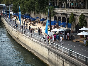 Paris'te Tel Aviv'e izin var Gazze'ye yok