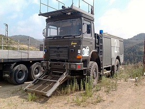 Suriye'deki yangınları muhalifler söndürecek
