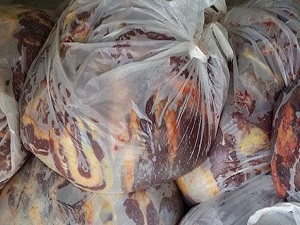 Kantinlerdeki domuz eti dayatması mahkemeye taşındı