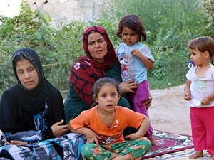 Suriyeli annenin 7 kızıyla yaşam mücadelesi