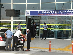 Vatandaşın seyahat özgürlüğüne 'terör' engeli