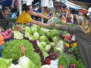 'Çin'deki devalüasyon tüketiciyi sevindirdi'