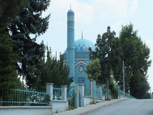 Çinili Cami Dökülüyor