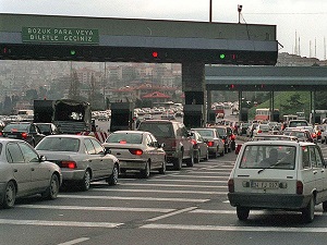 Köprü ve otoyol geliri 500 milyon lirayı aştı