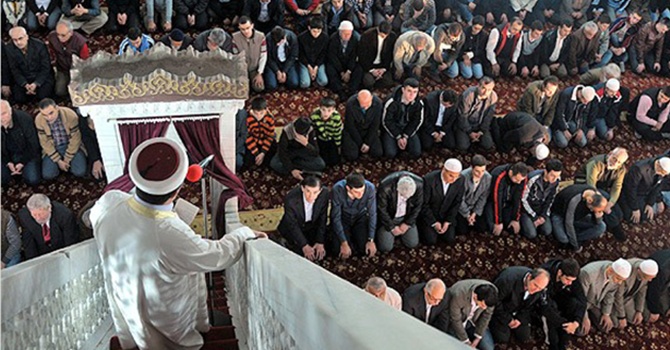 Diyanet’ten teröre karşı cuma hutbesi