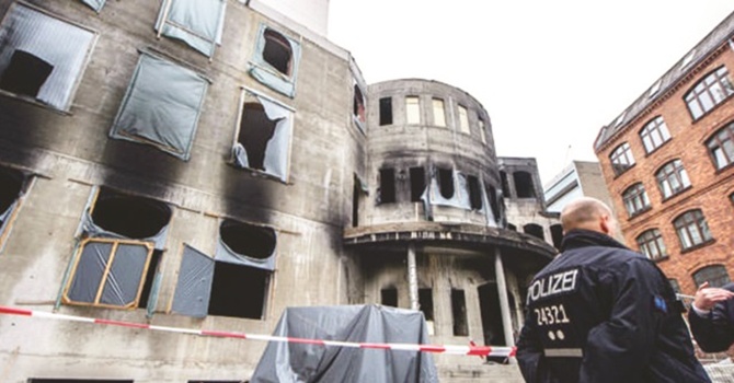 Müslümanlar batının 'şamar oğlanı' mı?