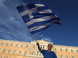 'İstikrarsızlık kurtarma paketini tehlikeye atabilir'