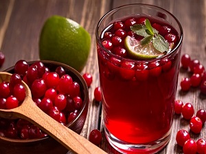 Bağırsak kanserine karşı kızılcık suyu