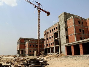 Irak'ta 49 milyar dolarlık projelere durdurma