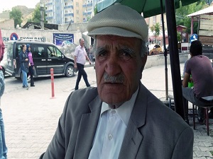 54 yıldır muhtarlık yapıyor