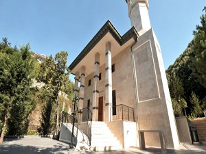 Acarlar camisi dualarla ibadete açıldı