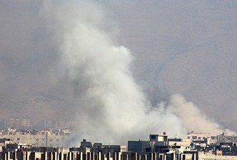 Esed yine sivilleri hedef aldı