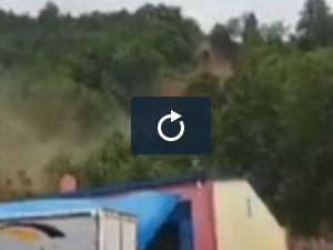 Hopa'da yaşanan sel anı kamerada