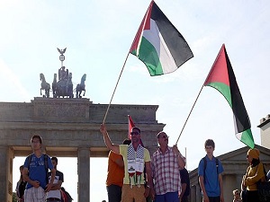 Gazze'de hayatını kaybedenler Berlin'de anıldı