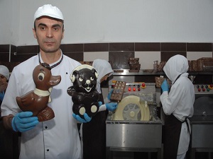 Belçika'da eğitimini aldı, Safranbolu'da çikolata tesisini kurdu