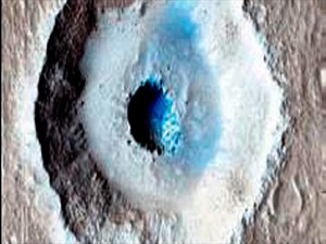 Mars'ta dev buz kütlesi bulundu