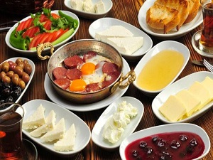 Anadolu Üniversitesi öğrencilerine kahvaltı müjdesi