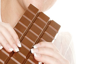 Günde 1 kare bitter çikolata yiyin