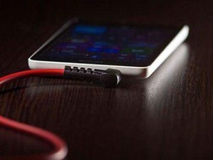 Bu telefonun şarjı 25 dakikada dolacak