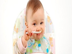 ‘Bebekler gereksiz yere mamayla besleniyor