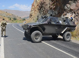 Hakkari'de bir asker şehit edildi